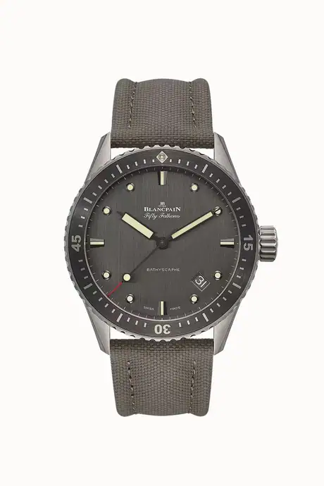 Blancpain Bathyscaphe, Caliber 1315 5000-1210-G52A
