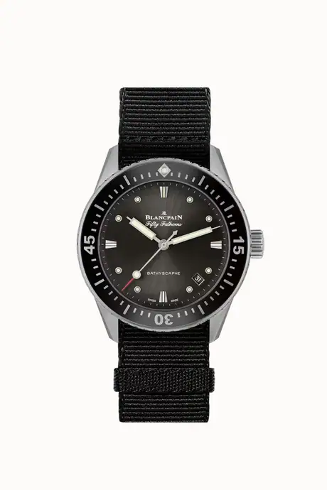 Blancpain Bathyscaphe, Caliber 1150 5100B-1110-NABA