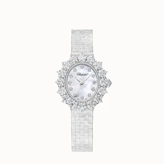 Chopard L'Heure du Diamant, 30 x 27 mm, manual, ethical white gold, diamonds 10A393-1106