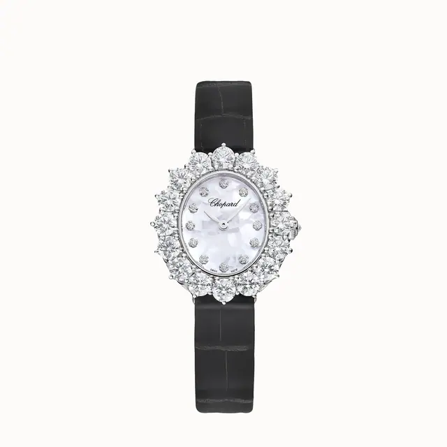 Chopard L'Heure du Diamant, 30 x 27 mm, manual, ethical white gold, diamonds 13A393-1106