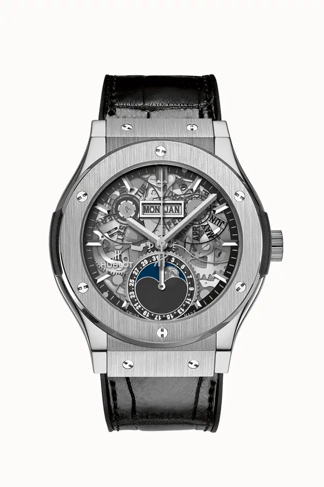 Hublot Classic Fusion Aerofusion Moonphase Titanium 42 mm 547.NX.0170.LR