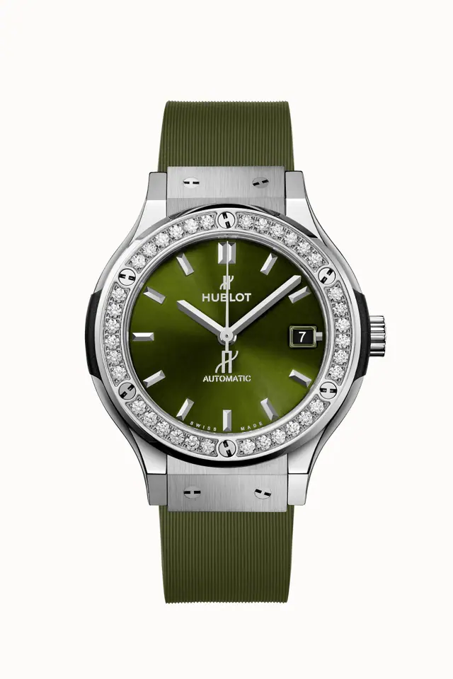 Hublot Classic Fusion Titanium Green Diamonds 38 mm 565.NX.8970.RX.1204