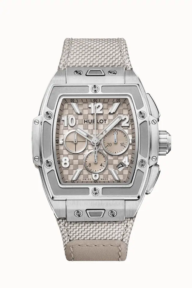 Hublot Spirit of Big Bang Essential Taupe 42 mm 642.NX.4610.NR.HEC26