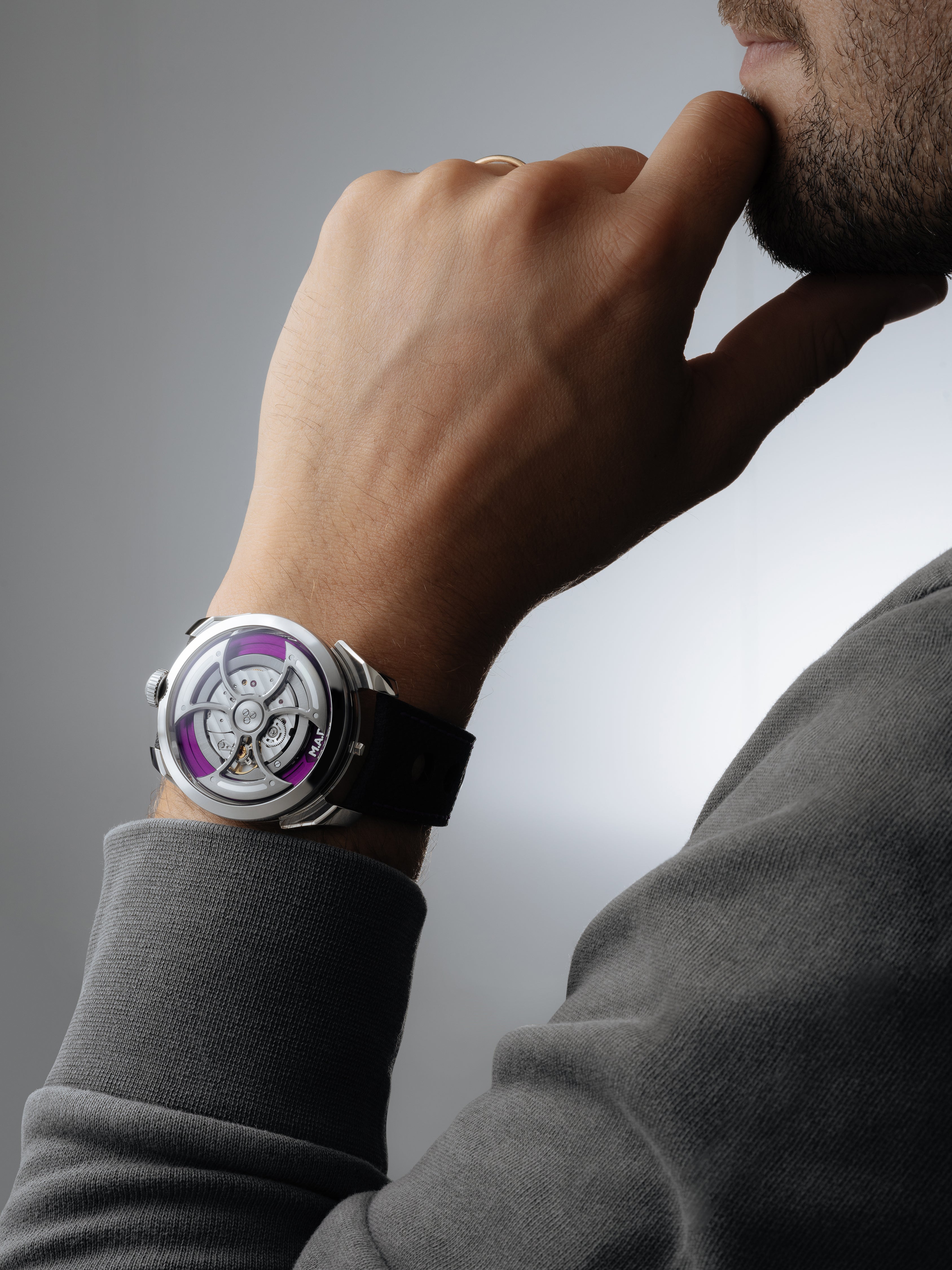 MB&F M.A.D.1S by Maximilian Büsser - Tribe Purple P002-0100-10-003
