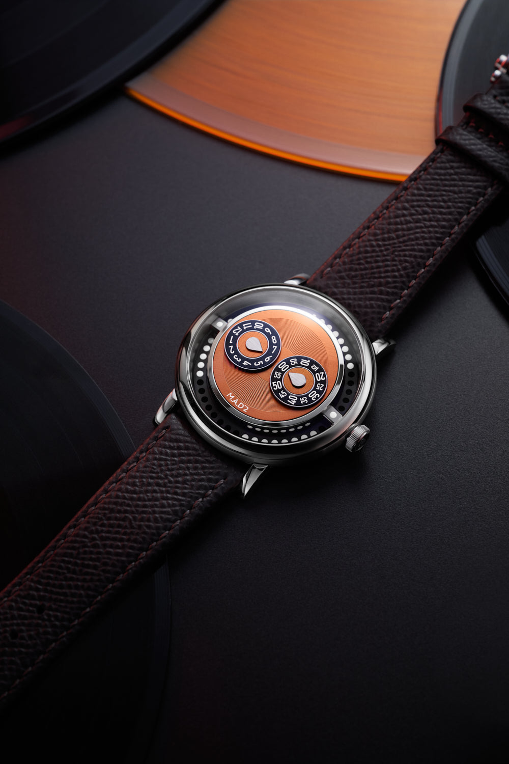 MB&F M.A.D.2 by Eric Giroud - Orange - Friends P065-0100-10-002