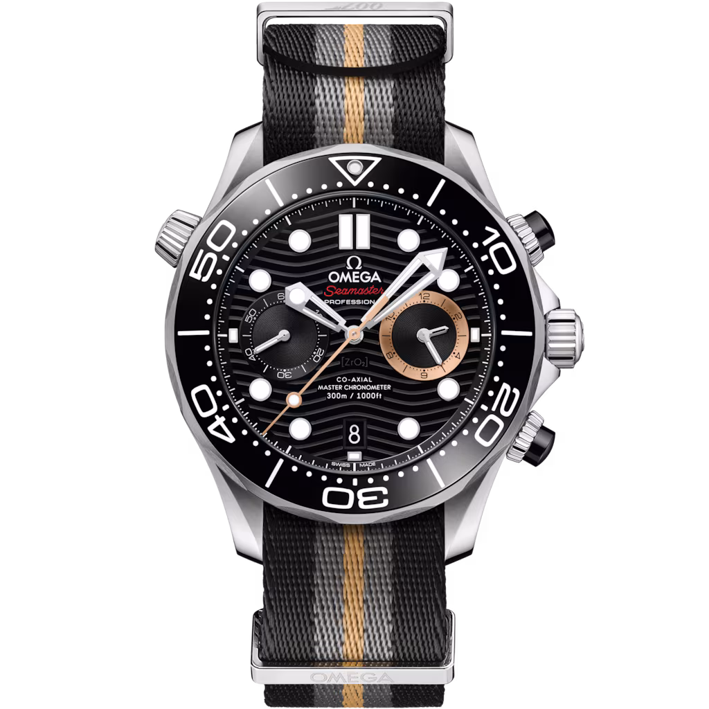 Omega 007 First Light Seamaster Diver 300M 44 mm, steel on NATO strap 210.32.44.51.01.002