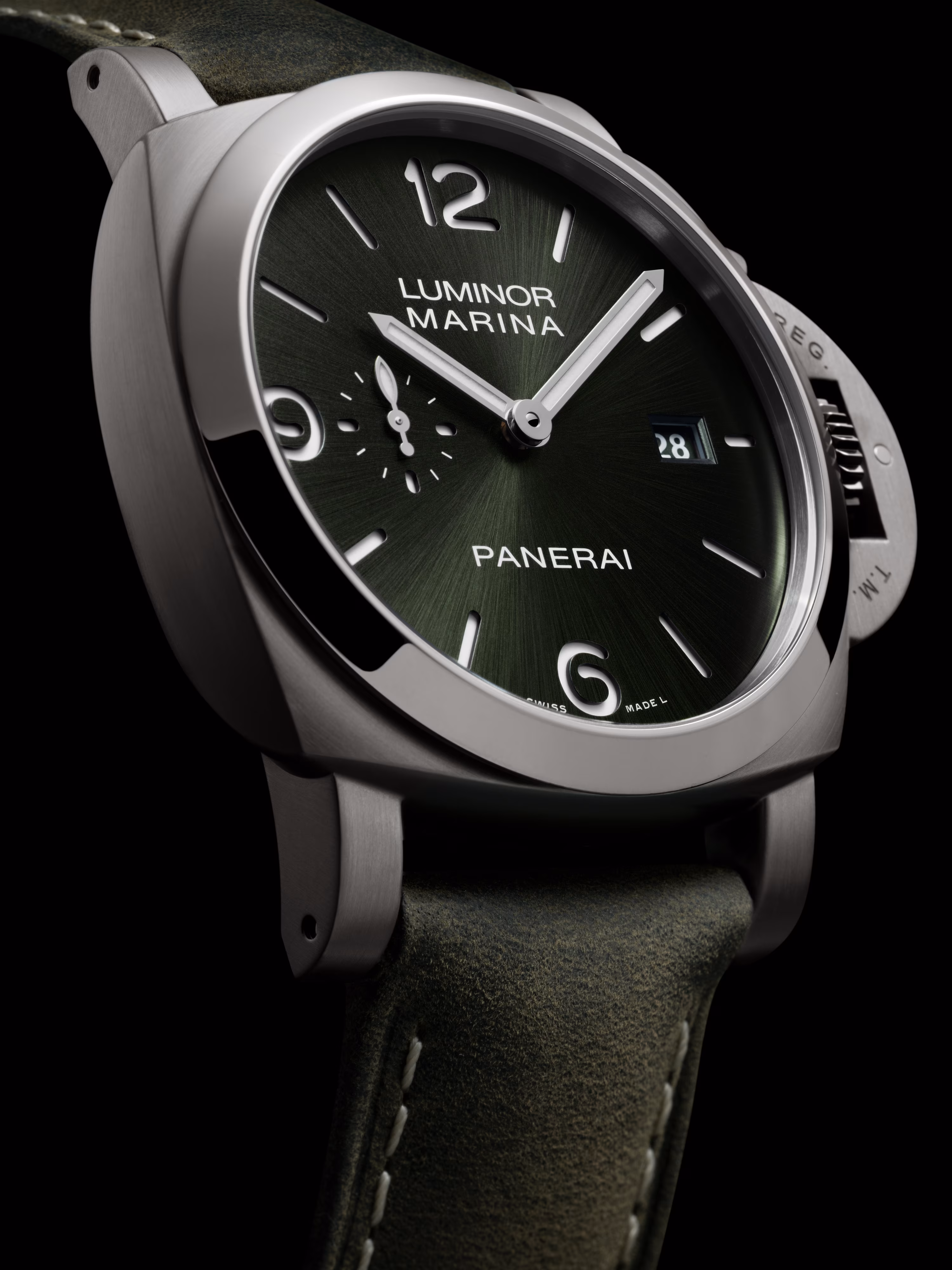 Panerai Luminor Marina, Luminor PAM03325