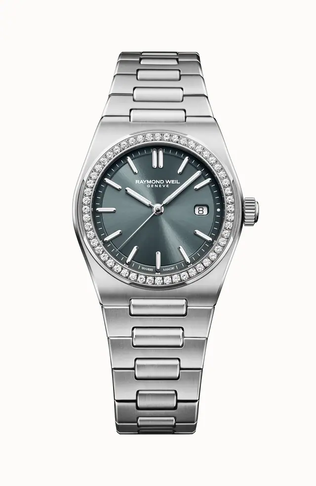 Raymond Weil A.R.T. Charcoal Blue Dial Diamond-Set Bezel Integrated Bracelet Quartz Watch, 30 mm 1250-STS-56001