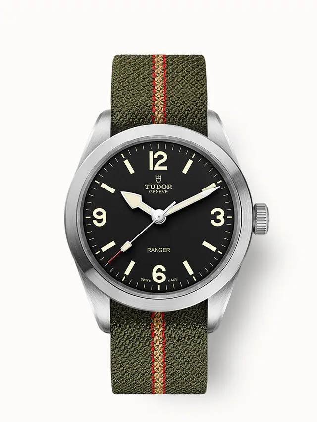 Tudor Ranger, 39mm steel case, Green, red and beige fabric strap 79950-0003