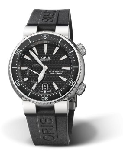 Oris Divers Titan C Small Second - Date 44 Stainless Steel / Black / Rubber 01 643 7637 7454-07 4 24 34TEB