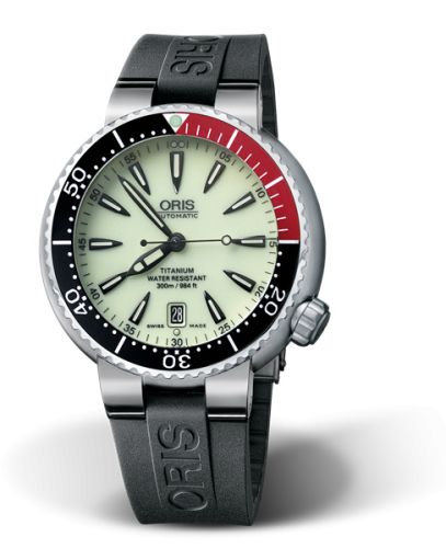 Oris Divers Date Titanium / Lume / Rubber 01 733 7562 7159-07 4 24 34TEB