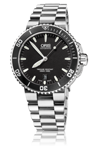 Oris Aquis Date 40 Stainless Steel / Black / Bracelet 01 733 7676 4154-07 8 21 10P