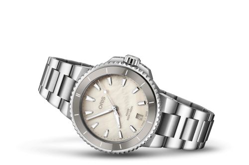 Oris Aquis Date 36.5 Stainless Steel / MOP / Bracelet 01 733 7792 4151-07 8 19 05P