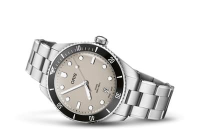 Oris Divers Sixty-Five 39 Stainless Steel / Brown / Bracelet 01 733 7795 4051-Set