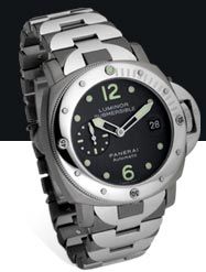 Panerai Luminor Submersible Titanium / Steel PAM00170