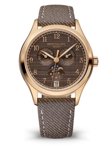 Patek Philippe Annual Calendar 4946 Stainless Steel / Blue 4946R-001