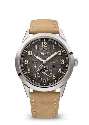 Patek Philippe Calatrava Annual Calendar Travel Time White Gold / Charcoal 5326G-001