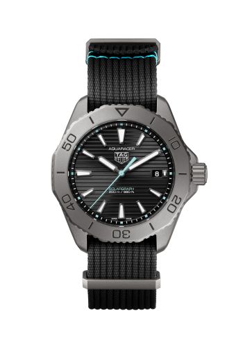 TAG Heuer Aquaracer Professional 200 Titanium / Black WBP1180.FN8027