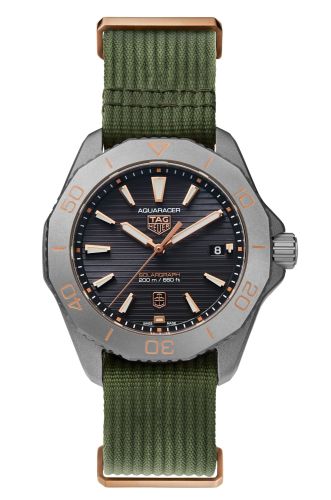 TAG Heuer Aquaracer Professional 200 Time + Tide Sundowner WBP1181.FN8024