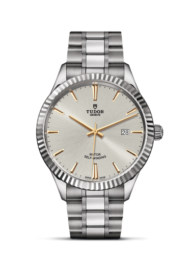 Tudor Style 41 Stainless Steel / Fluted / Silver / Bracelet 12710-0005